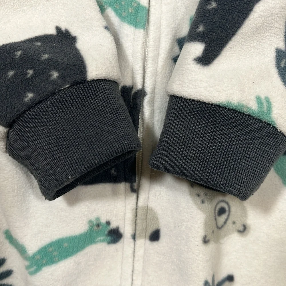 Carter's 4T Onesie Footie Pajamas Pjs Fleece Warm Winter Zip Up EUC - Lot of 2
